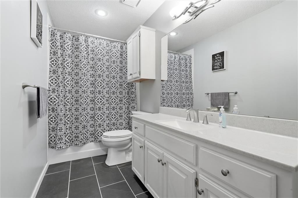 13109 E 53rd Terrace — photo 23