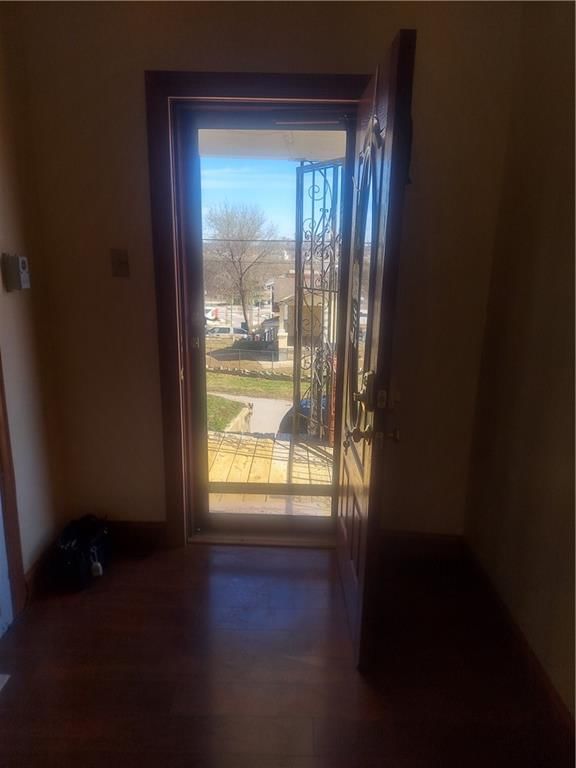 56 Broadview Avenue — photo 8