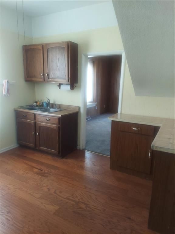 56 Broadview Avenue — photo 12