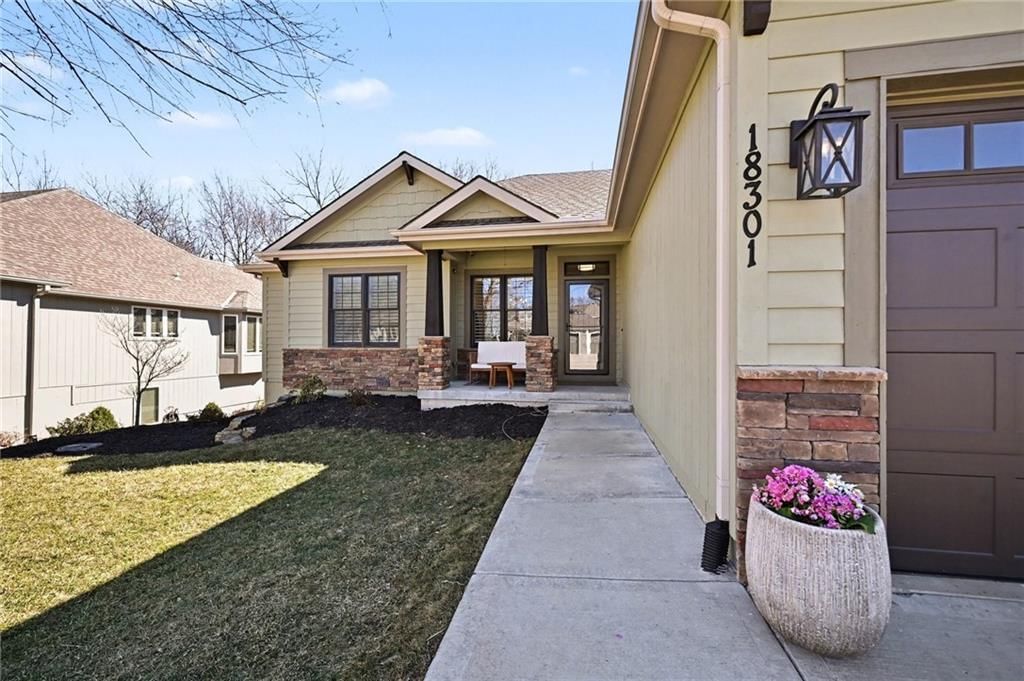18301 Belinda Drive — photo 4