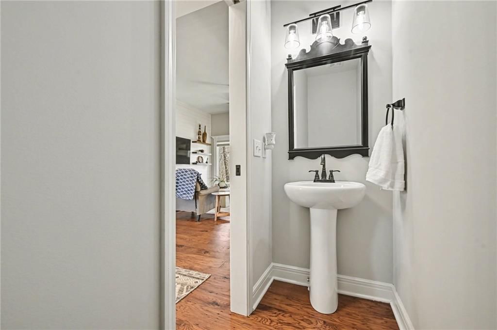 18301 Belinda Drive — photo 10