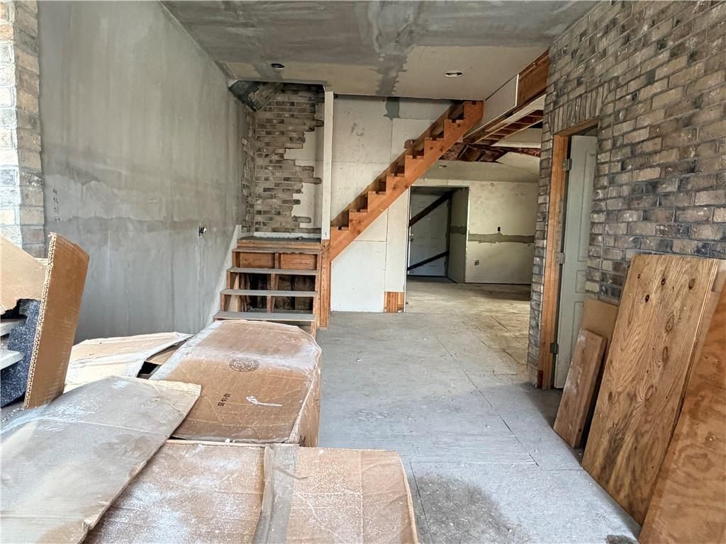 436 Lawndale Avenue — photo 2