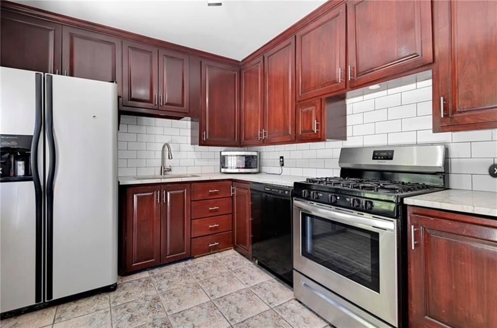 7225 Linden Street — photo 5