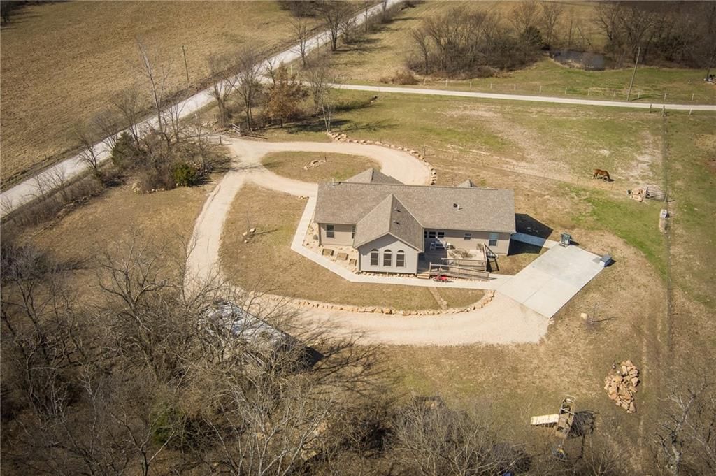 1155 NW 250 Road — photo 5