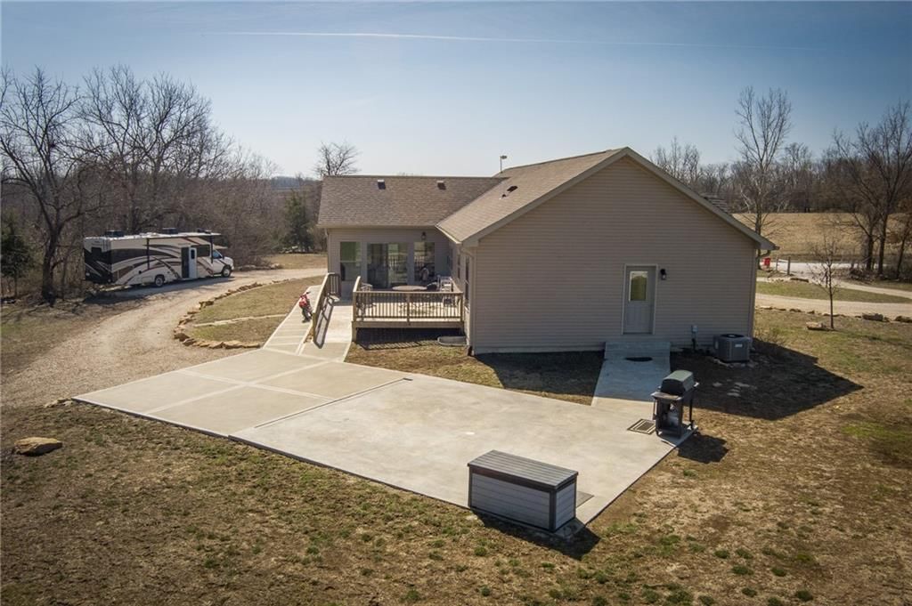 1155 NW 250 Road — photo 9