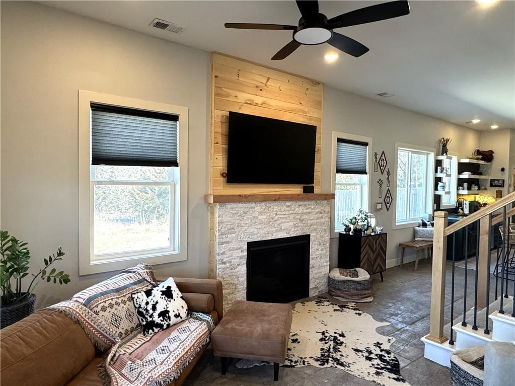 18 & 14 Redwood Drive — photo 7
