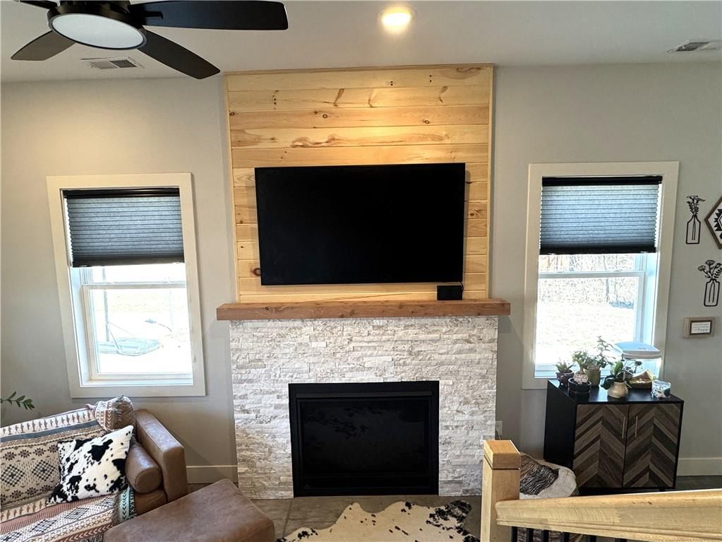 18 & 14 Redwood Drive — photo 8