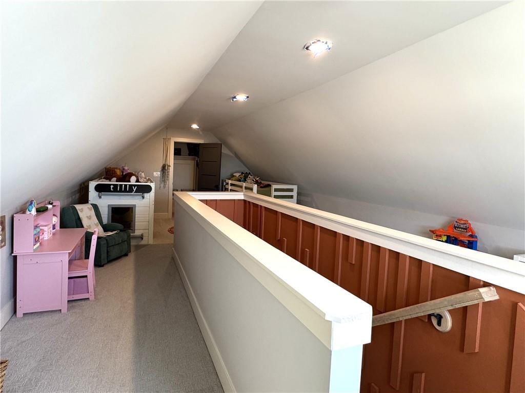 18 & 14 Redwood Drive — photo 39
