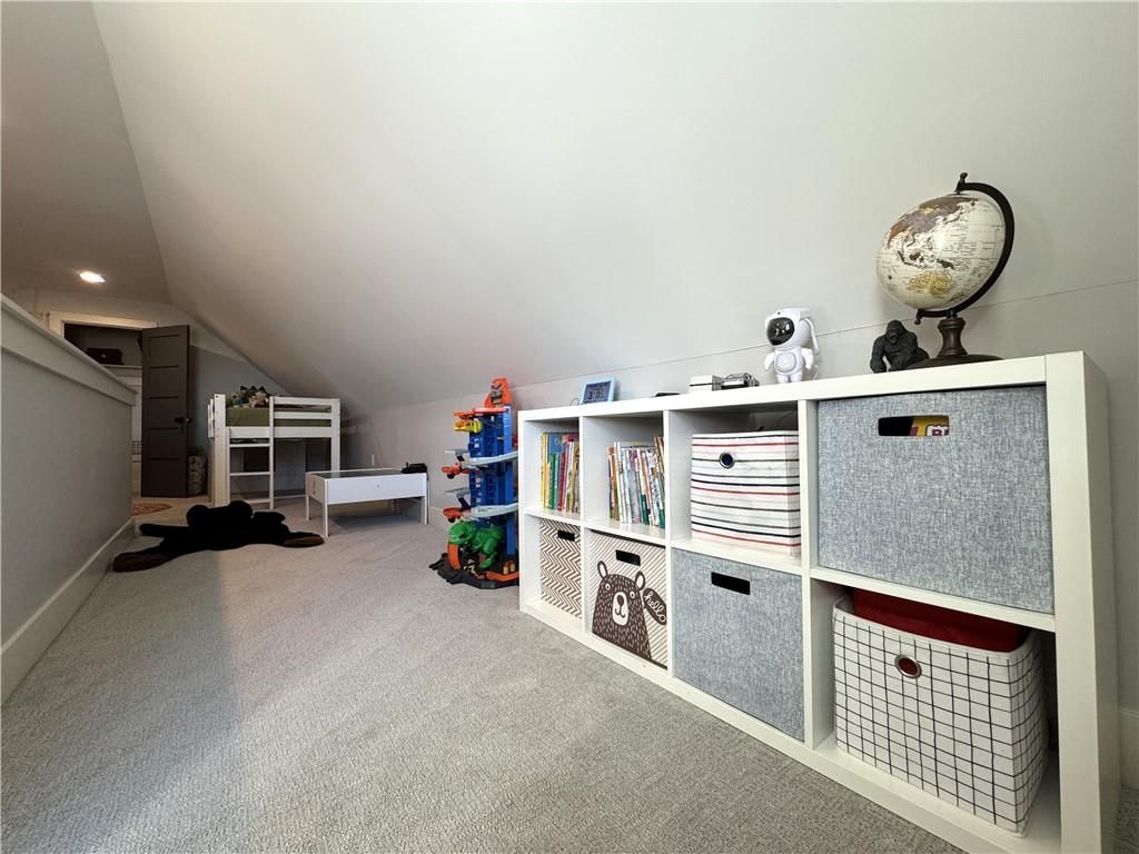 18 & 14 Redwood Drive — photo 42