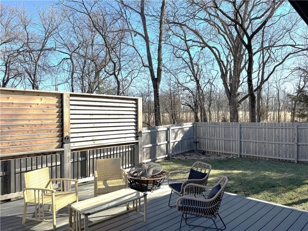 18 & 14 Redwood Drive — photo 55