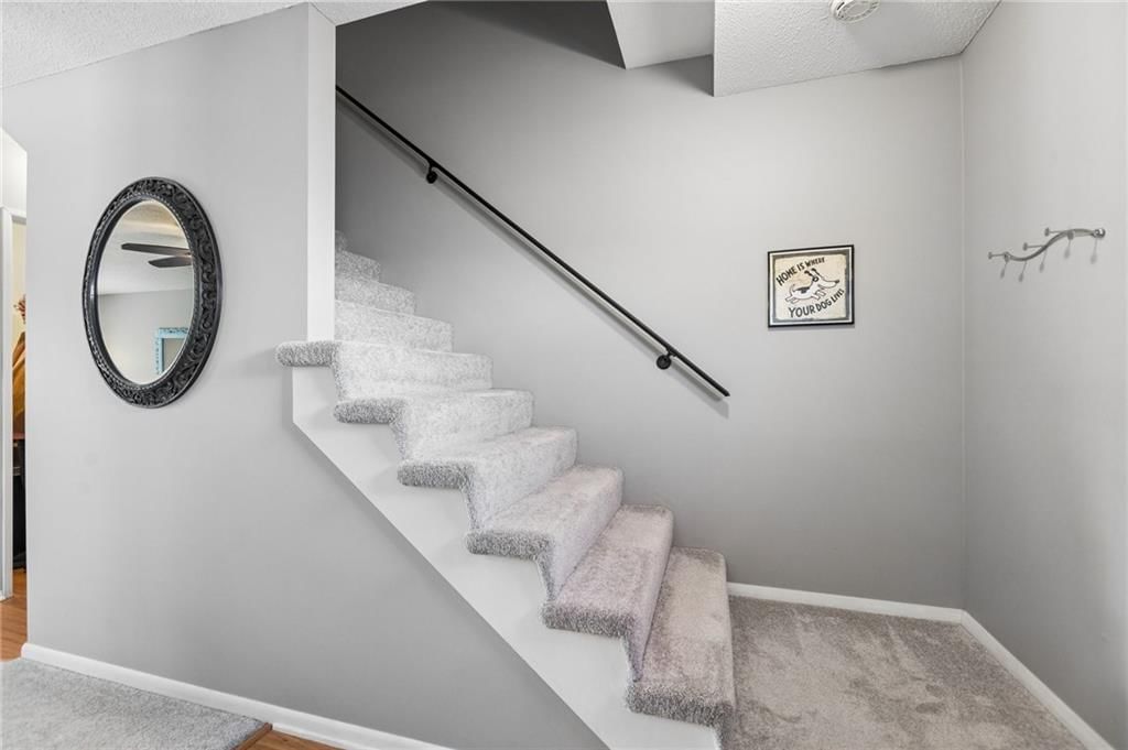 8363 Woodward Street — photo 4