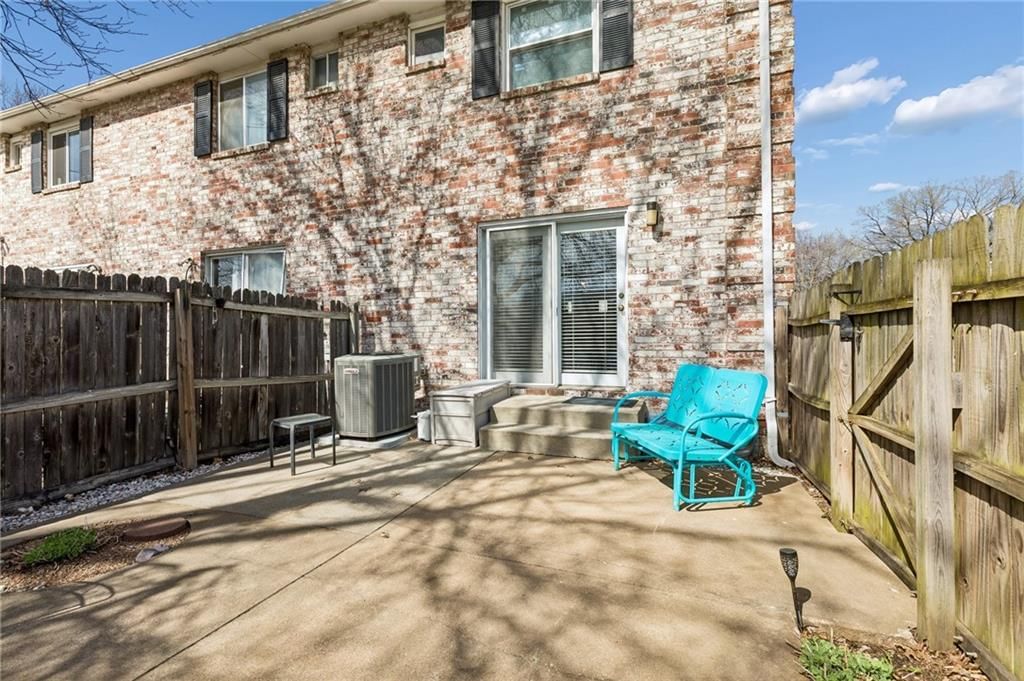 8363 Woodward Street — photo 26