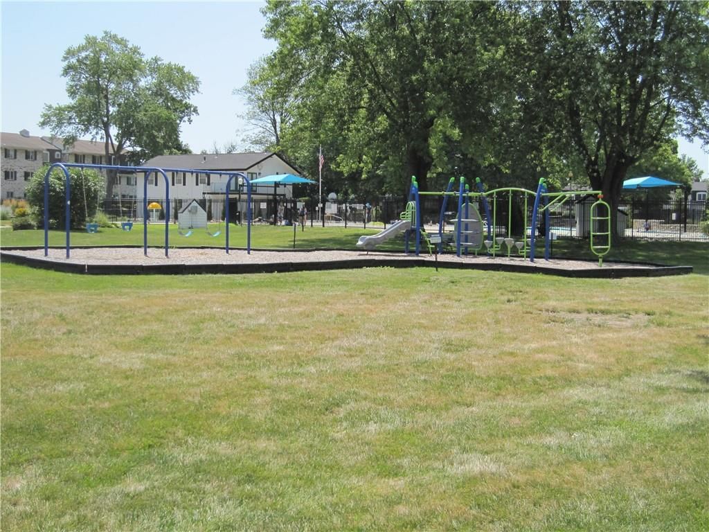 8363 Woodward Street — photo 37