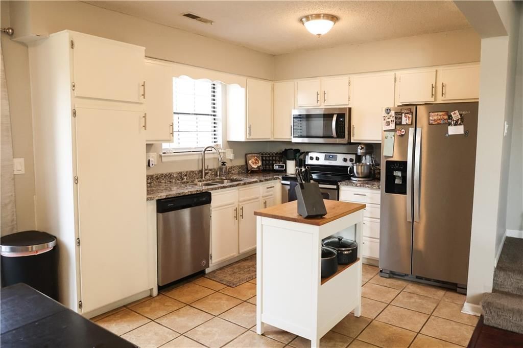520 NE Knox Street — photo 22
