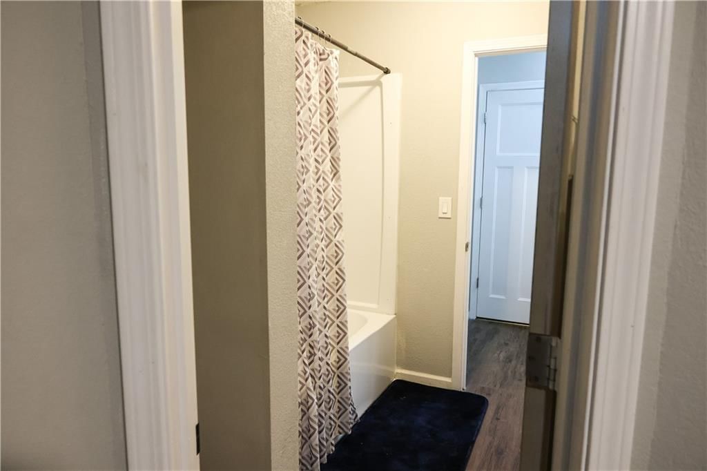 520 NE Knox Street — photo 34