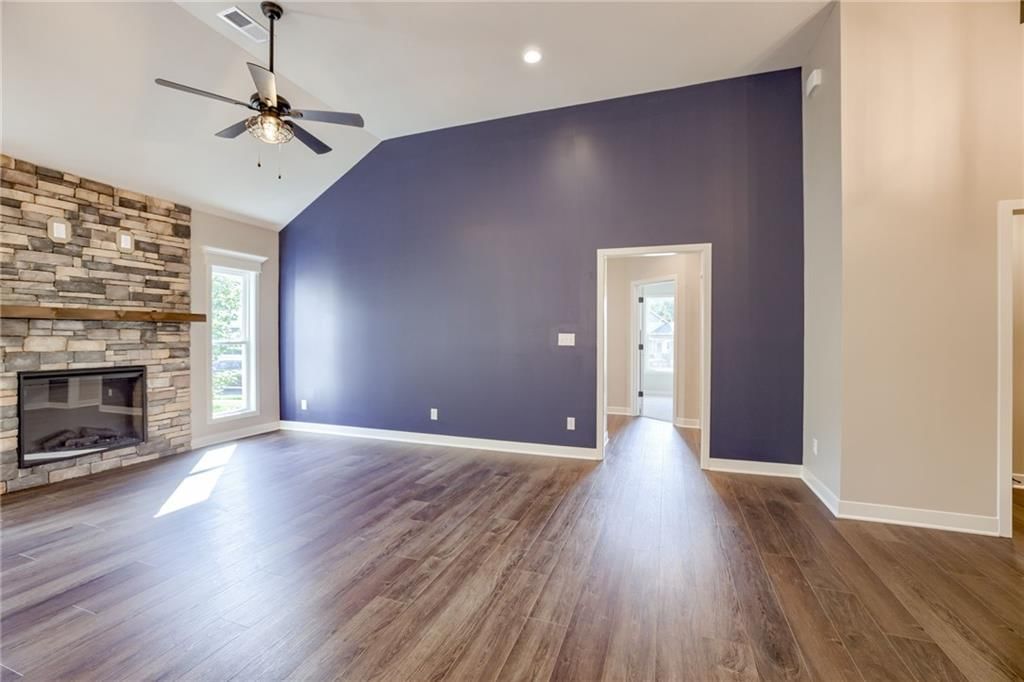 2031 Riverstone Drive — photo 4