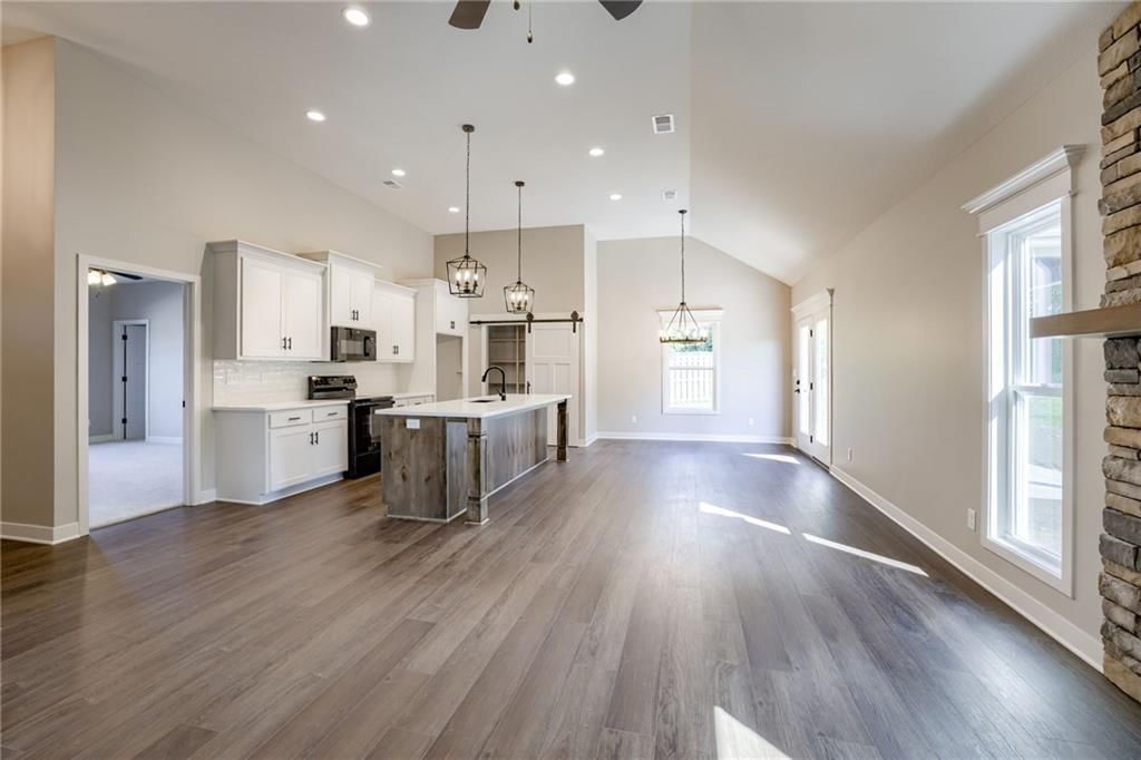 2031 Riverstone Drive — photo 6