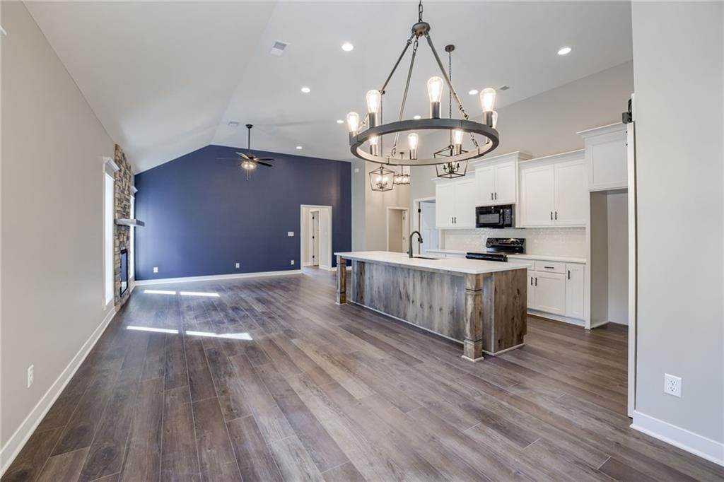 2031 Riverstone Drive — photo 8
