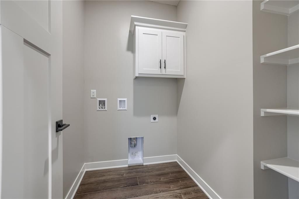 2031 Riverstone Drive — photo 16