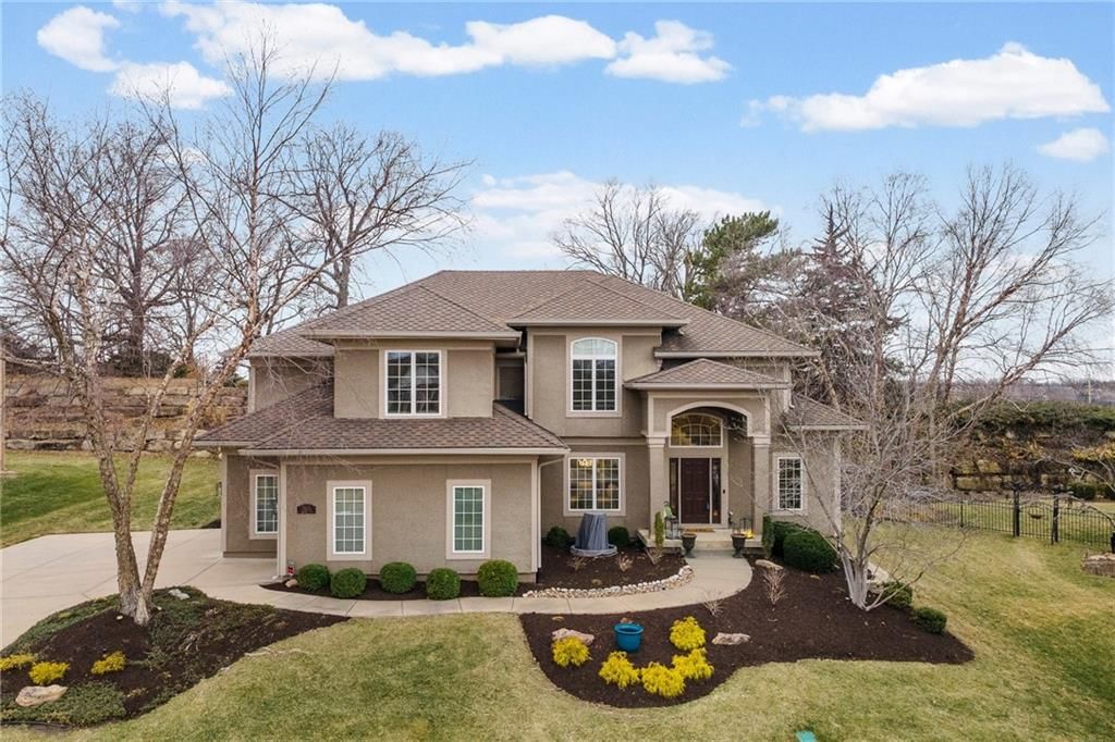 14530 Grant Lane, Overland Park, KS