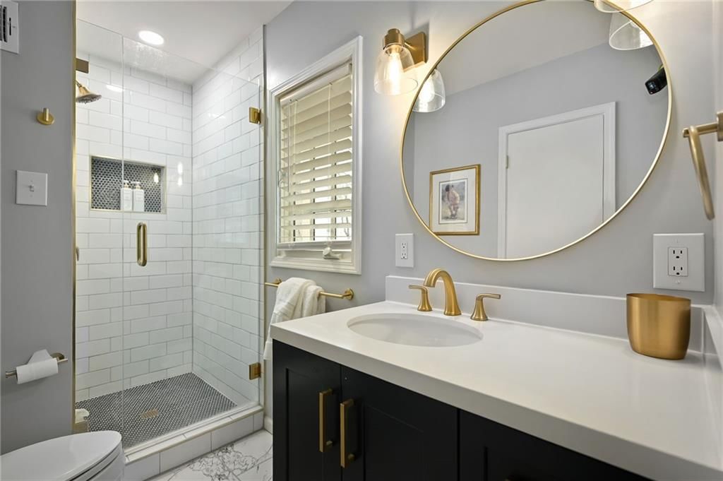 2521 W 65th Street — photo 25