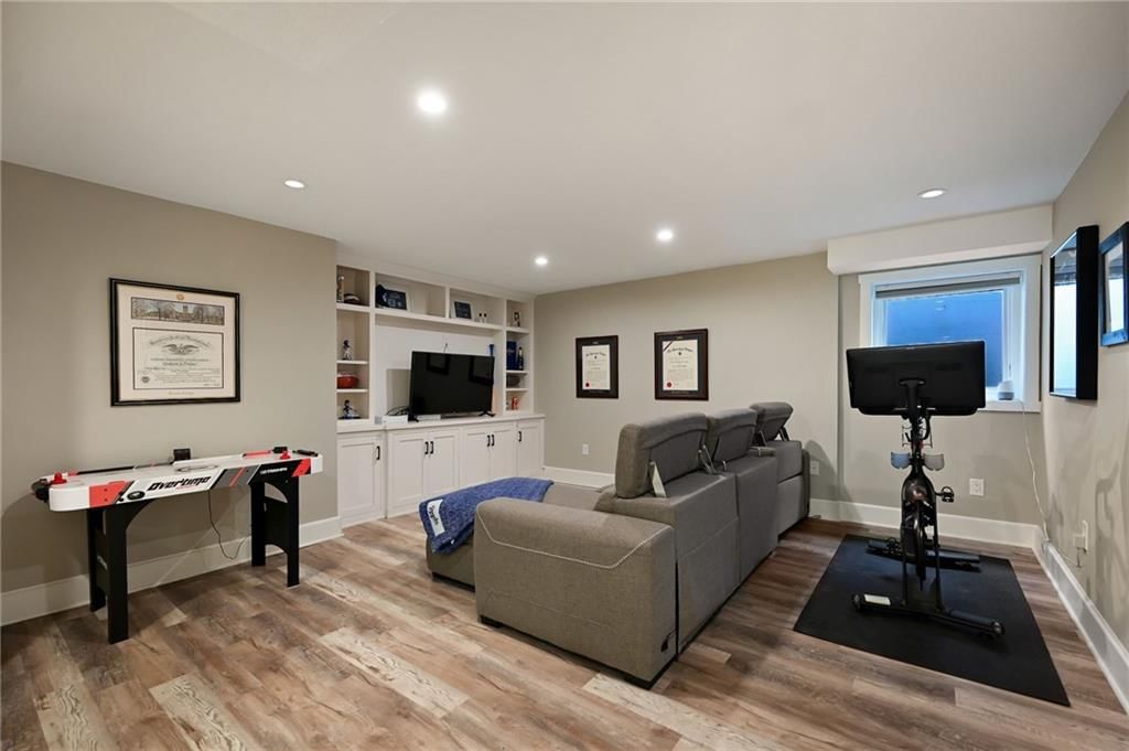 2521 W 65th Street — photo 29