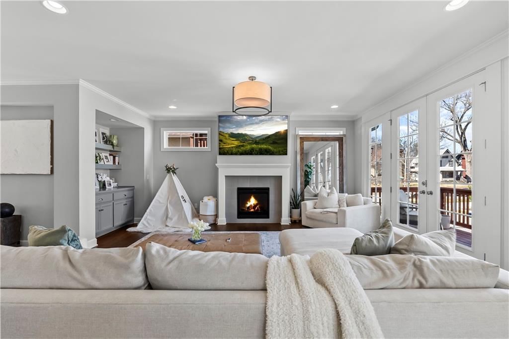729 Corbin Terrace — photo 6