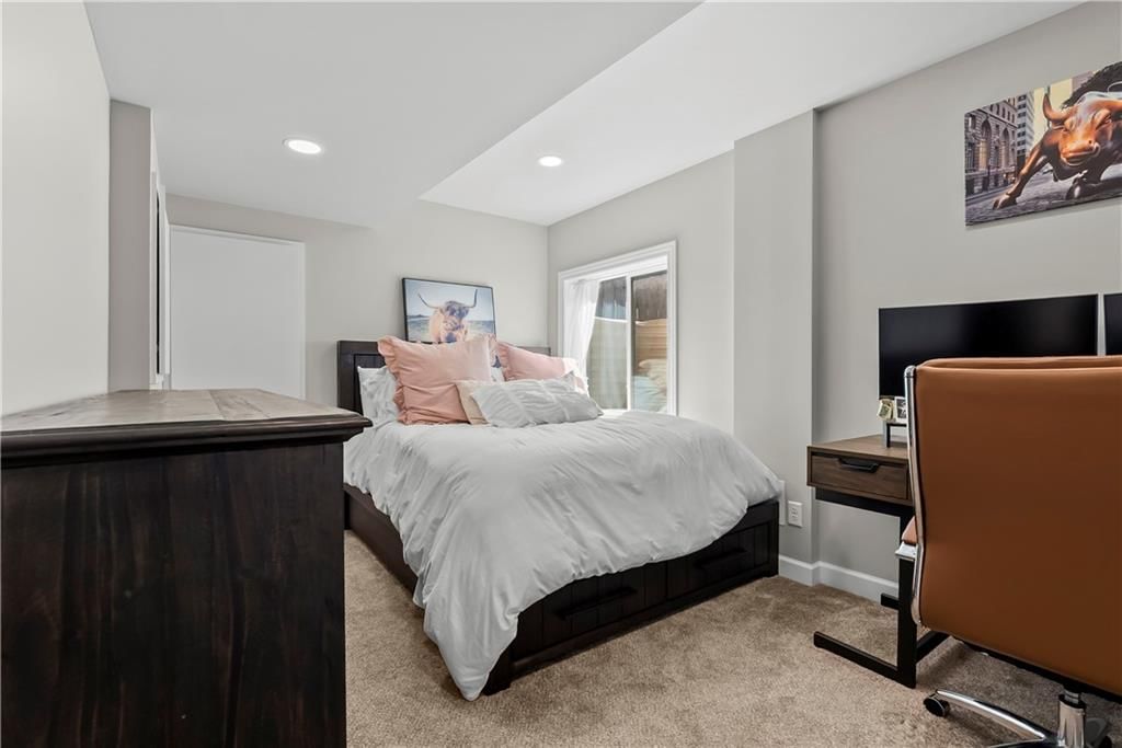 729 Corbin Terrace — photo 27
