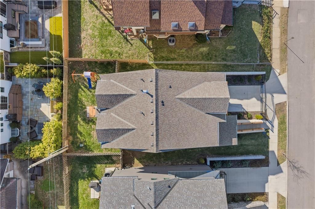 729 Corbin Terrace — photo 30