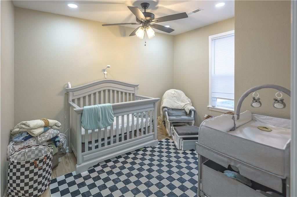 401 Darneal Avenue — photo 10