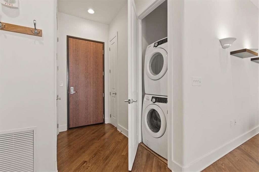 600 Admiral Boulevard — photo 3