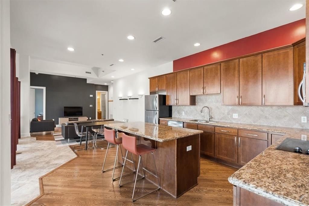 600 Admiral Boulevard — photo 14