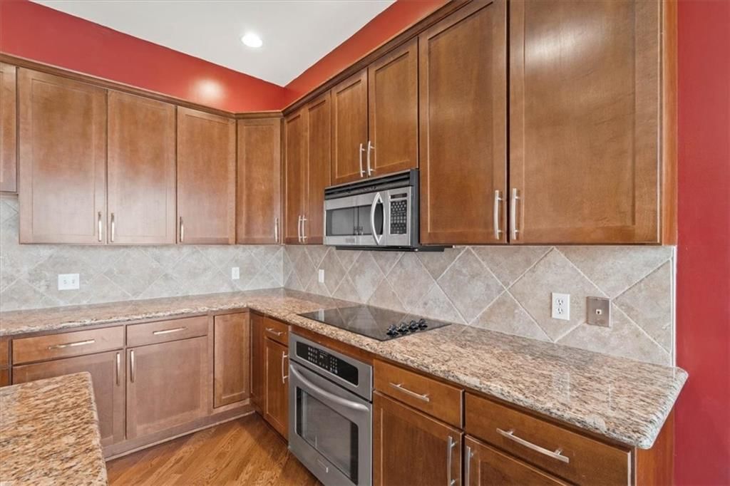 600 Admiral Boulevard — photo 15