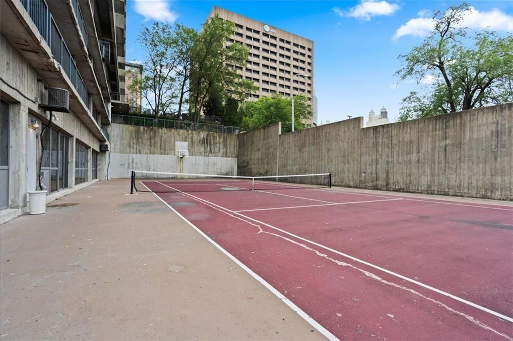 600 Admiral Boulevard — photo 37