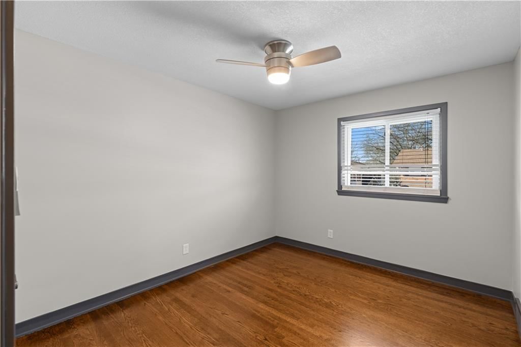 5736 W 97th Street — photo 15