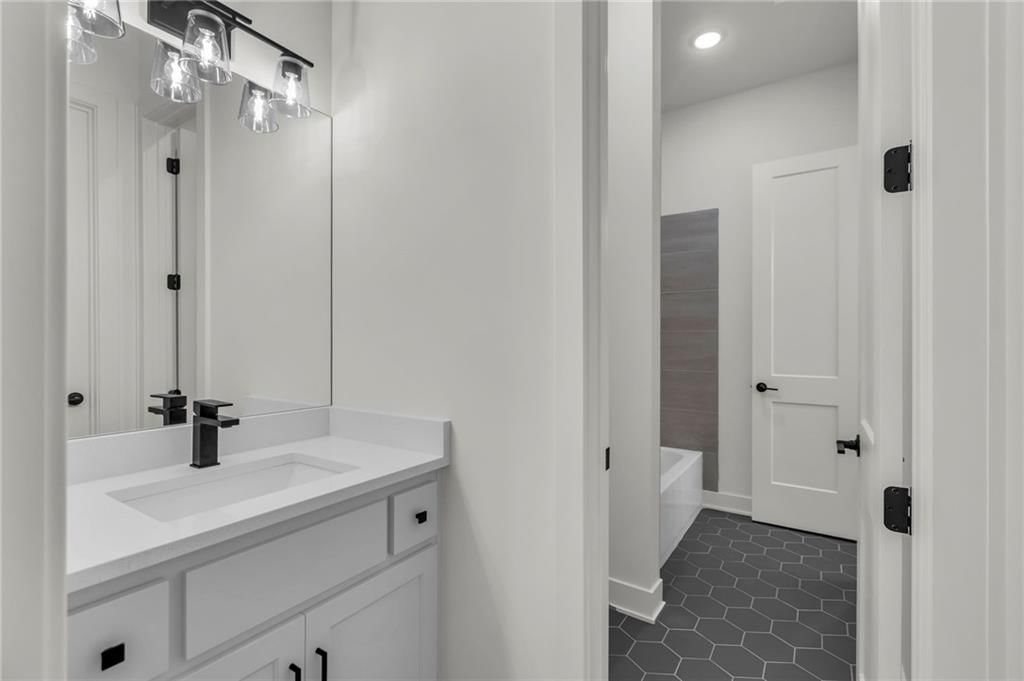 10410 River Hills Drive — photo 38