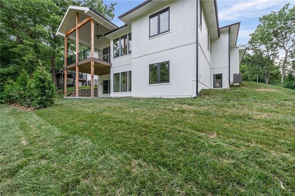 10410 River Hills Drive — photo 56