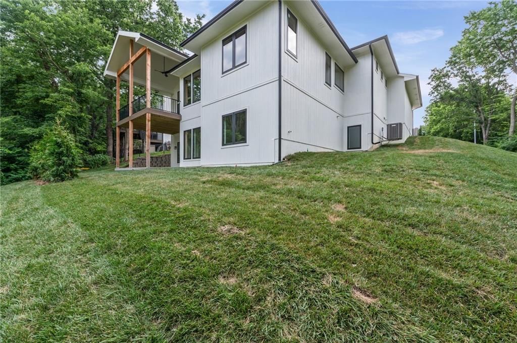 10410 River Hills Drive — photo 57