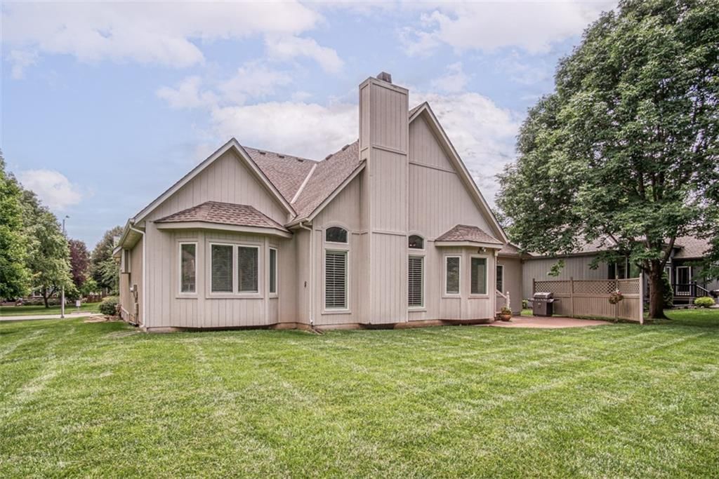 2704 W 137 Place — photo 3