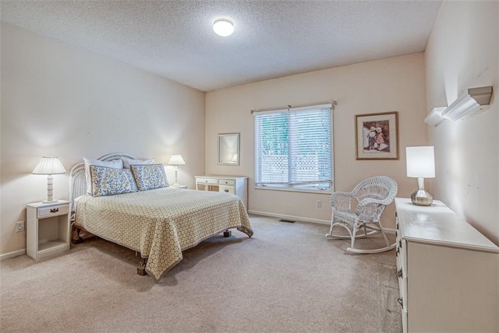 2704 W 137 Place — photo 31