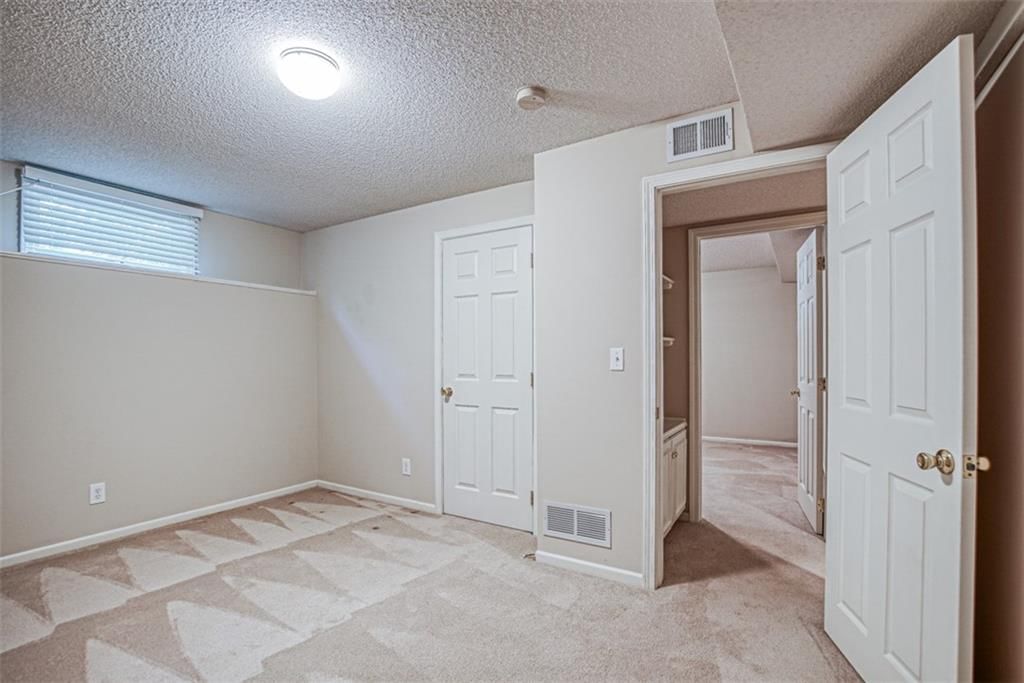 2704 W 137 Place — photo 36