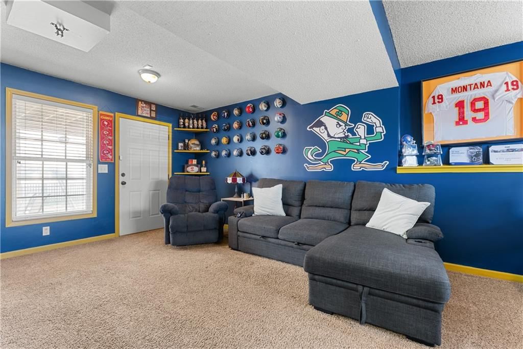 1205 Robin Circle — photo 24
