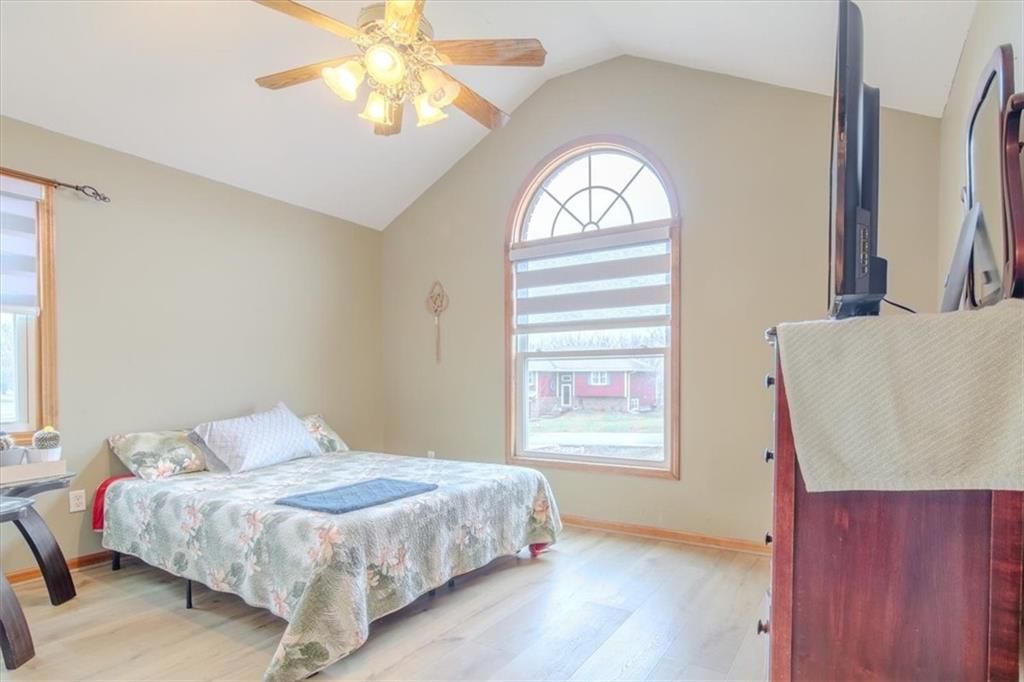 93 E BEULAH Street — photo 13