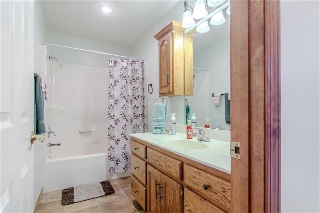 93 E BEULAH Street — photo 14
