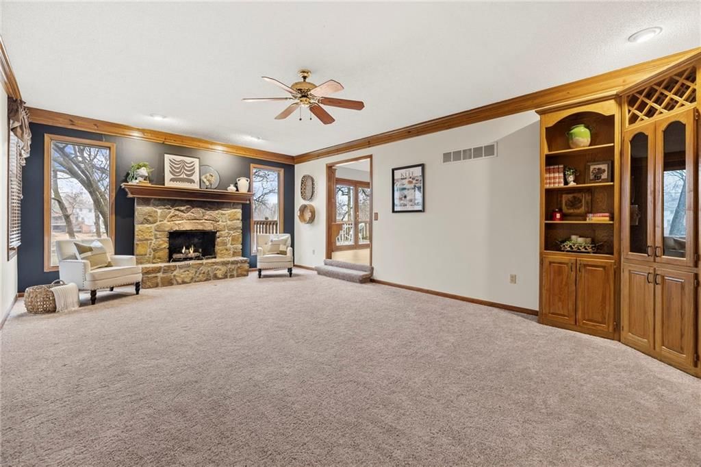 1103 SW Stonecreek Drive — photo 5