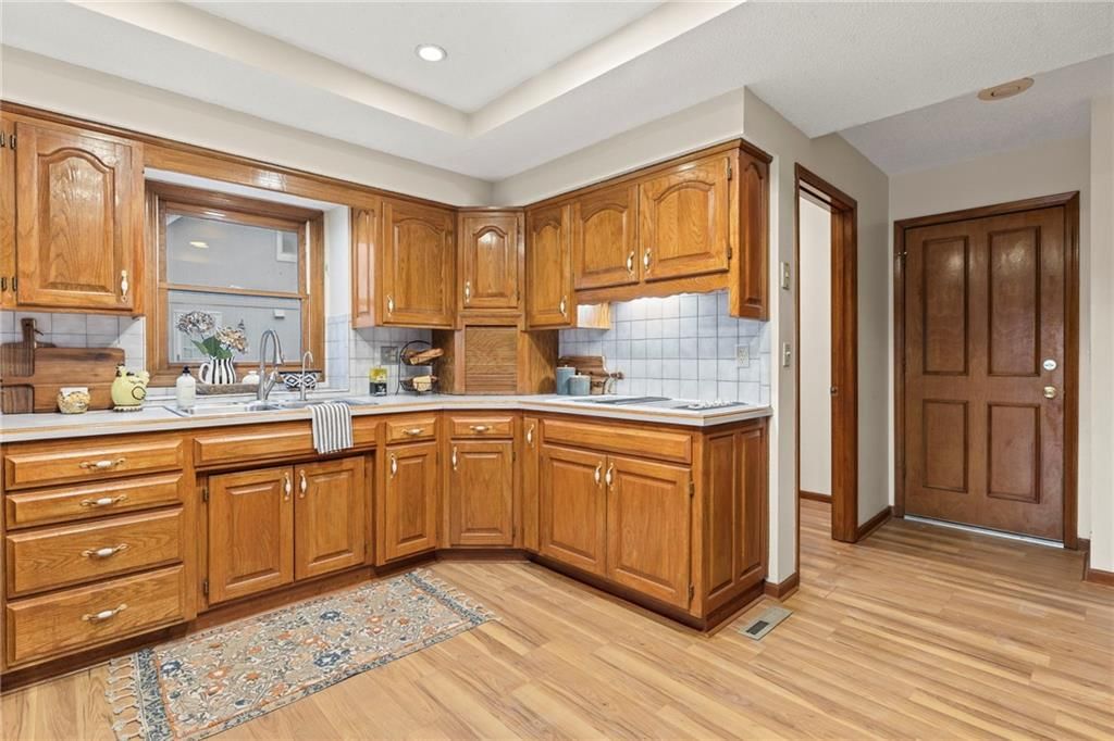 1103 SW Stonecreek Drive — photo 11
