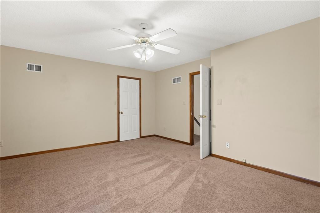 1103 SW Stonecreek Drive — photo 27