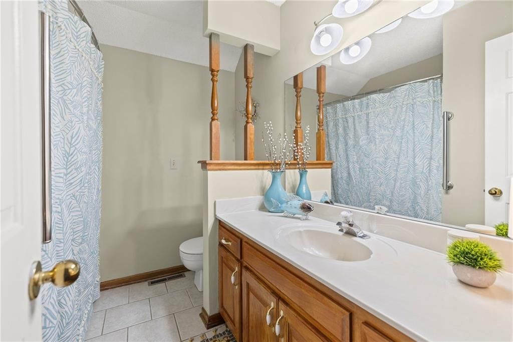 1103 SW Stonecreek Drive — photo 30