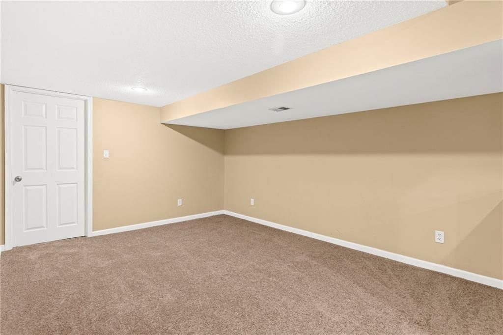 1103 SW Stonecreek Drive — photo 38