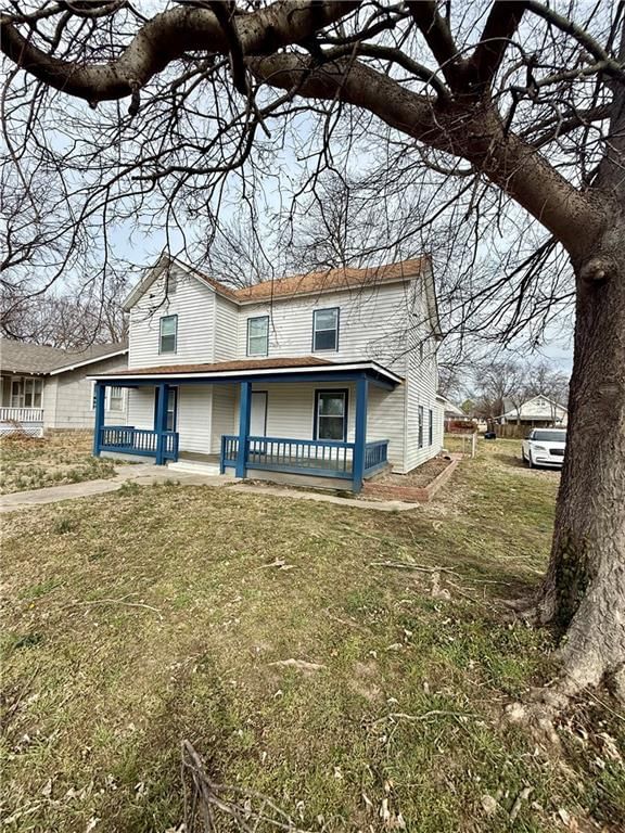 704 W Main Street — photo 2